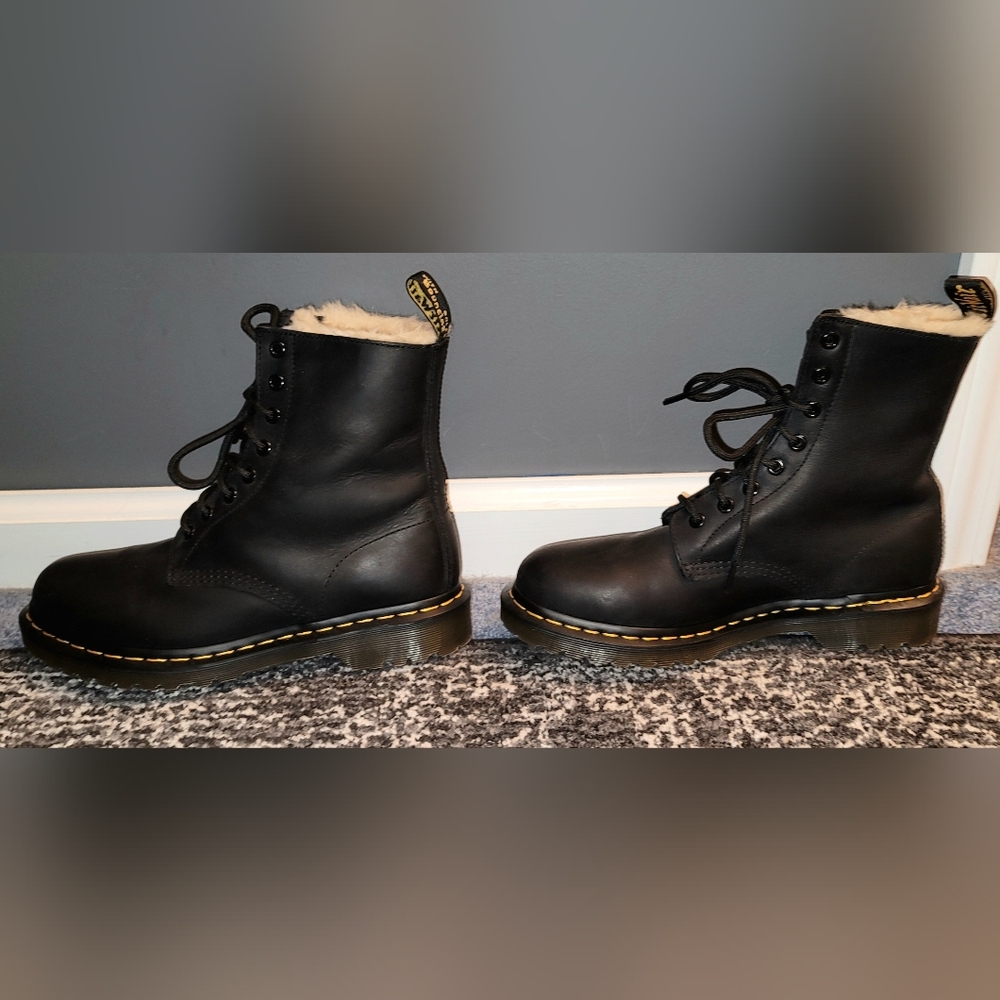 Dr. Martens 1460 Serena Faux-Fur Lined Boots (NWOB) - Picture 8 of 9